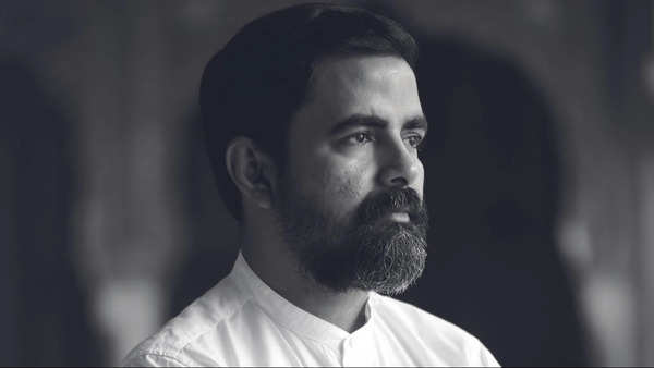 65fd45b5de90a-sabyasachi-mukherjee-224749132-16x9.