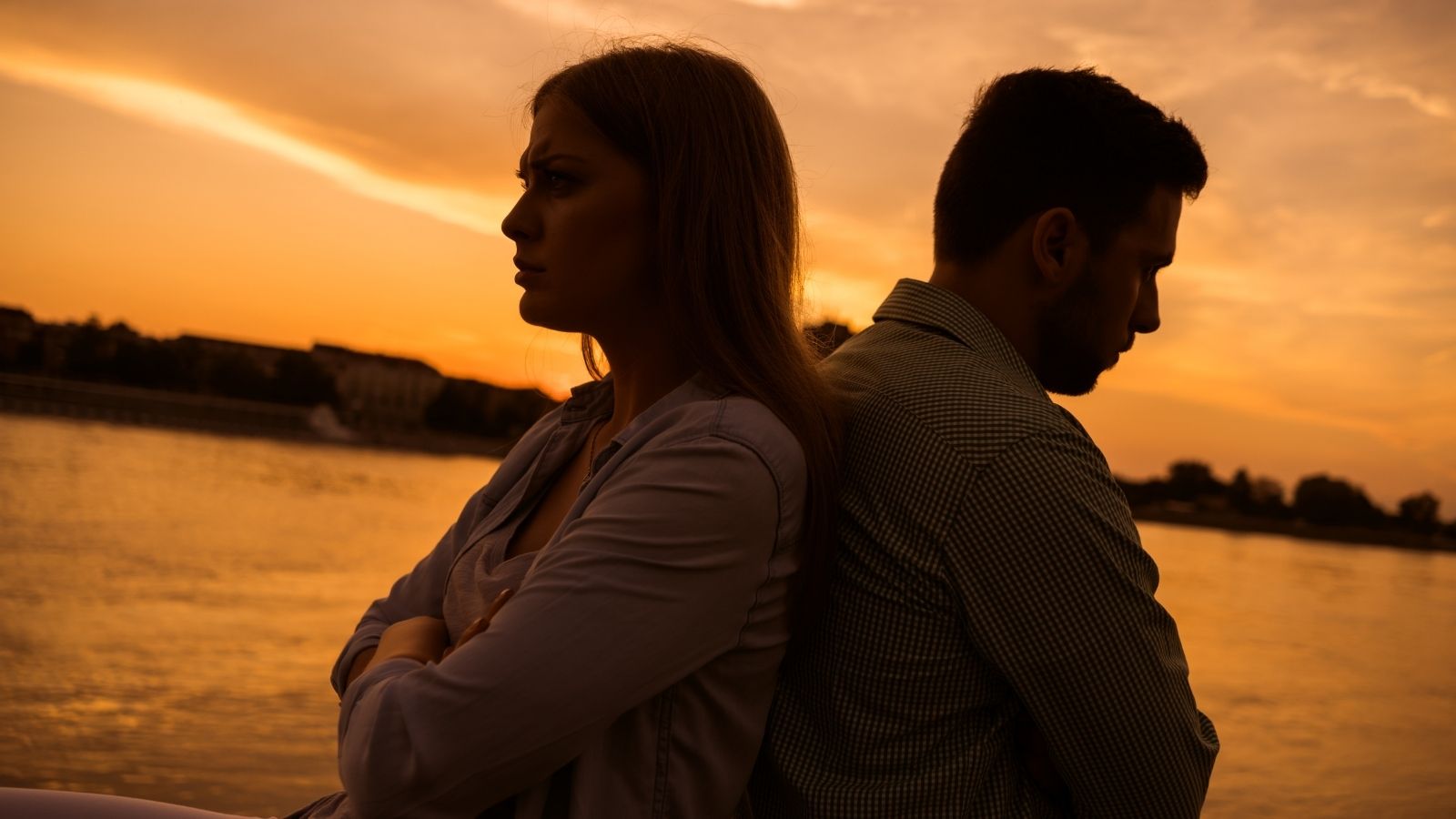 6 Psychological Signs That Reveal Your Partner Is Unhappy In The Relationship 6 Psychological Signs That Reveal Your Partner Is Unhappy In The Relationship